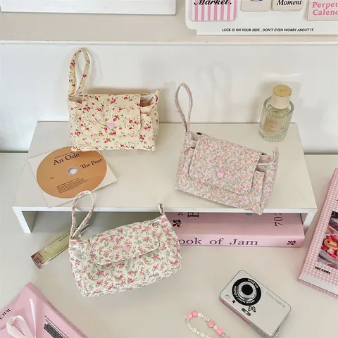 Petalquilt Carry Co.