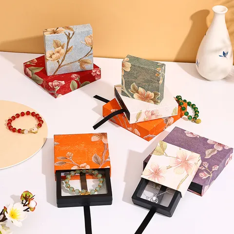 Boîte à Bijoux Florale de Style Chinois Boîte Cadeau Tiroir en Relief Présentoir Suspendu Anti-oxydation Bracelet Collier Boîte en Papier