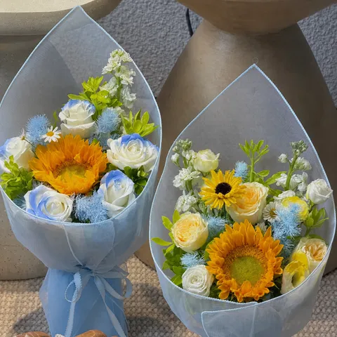 Koreanischer INS-Stil Steifes Netzgewebe Blumenstrauß Verpackungspapier Halbtransparentes Florales Futter Netz Für Blumenverpackung Dekoration