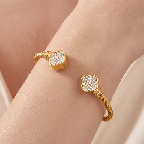 Minimalist Stainless Steel Twisted Cable Clover Open Bangle Bracelet For Women Fashion Rhinestone Cuff Jewelry