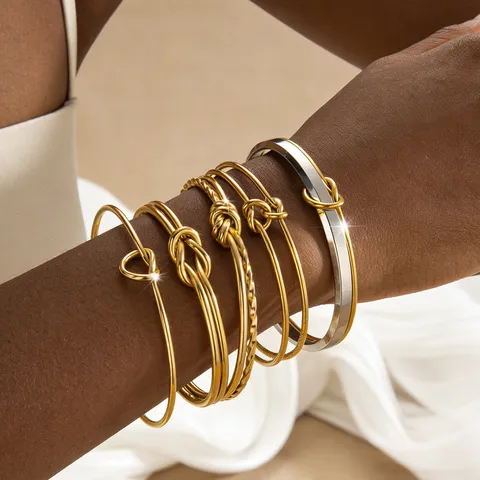 Minimalistischer Titanstahl Knoten Offener Armreif Für Damen Luxus PVD 18K Vergoldet Gedrehtes Kabel Doppelschicht Stapelbar Manschettenarmband Elegant Modischer Handschmuck