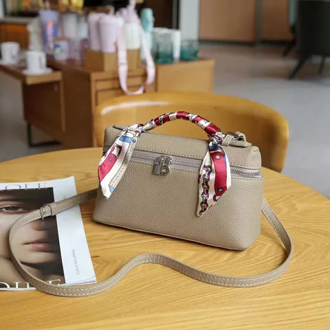 Bolso Caja de Cuero Vacuno de Primera Capa para Mujer Bolso de Hombro Estilo Minimalista Urbano