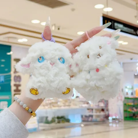 Carino Portachiavi a Forma di Pecora in Peluche Riccio Ricamato Agnello Giocattolo di Peluche Ciondolo Decorativo per Borsa Regalo