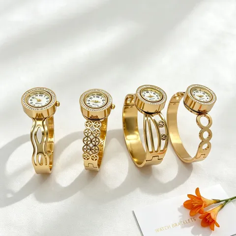Modieus Dames Armring Horloge Strass Rond Wijzerplaat Titanium Staal Verguld Hollow Patroon Elegant Kwartshorloge Cadeau