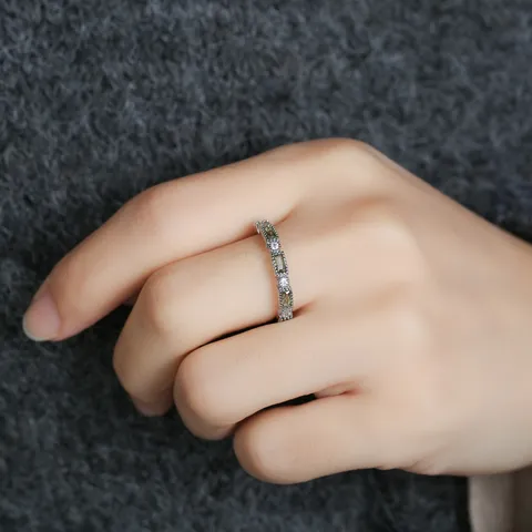 Vintage Olijfgroene Vierkante Zirconia Eternity Ring Voor Dames Milgrain Rand Koper Ingelegde Diamanten Ring Mode Sieraden Cadeau
