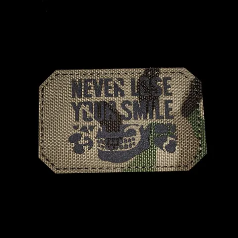 Tactical Morale Patch Skull American Flag Reflective Embroidered Patch Hook And Loop Badge For Apparel Backpack Hats