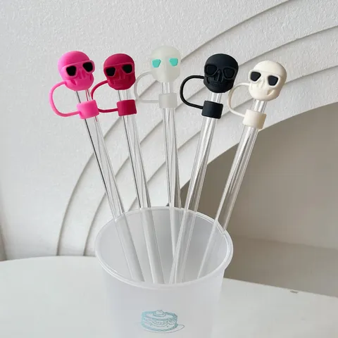 Cubierta de Paja Calavera Pingüino de Dibujos Animados Tapa A Prueba de Polvo Accesorios de Taza de Silicona para Vaso Stanley