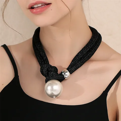 Moderne Doppelreihig Gewebte Netz Künstliche Perle Anhänger Choker Halskette Mutige Geometrische Mode Halsschmuck Für Damen