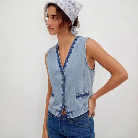 Women's Casual Denim Vest V-Neck Single-Breasted Embroidered Sleeveless Crop Top Fashion Streetwear Blue Denim Waistcoat