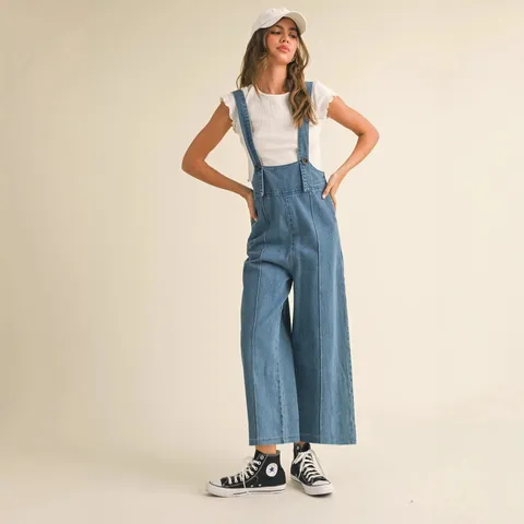 Women's Vintage Loose Straight Denim Overalls American Style Washed Blue Cotton Blend Adjustable Strap Bib Jumpsuit Jeans