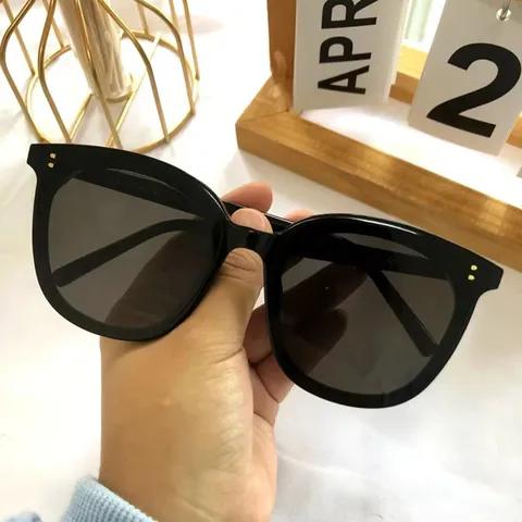 Mode Oversized Ronde Zonnebril Voor Vrouwen Gepolariseerde UV-bescherming PC Frame Retro Trendy Shades Outdoor Reizen Zonnebril