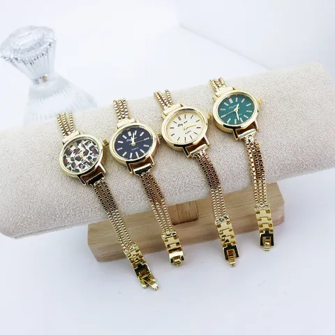 Damen Mode Armbanduhr Laternenform Kleines Zifferblatt Quarzuhr Legierung Kette Armbanduhr Elegante Lässige Zeitmesser Für Damen Schmuck