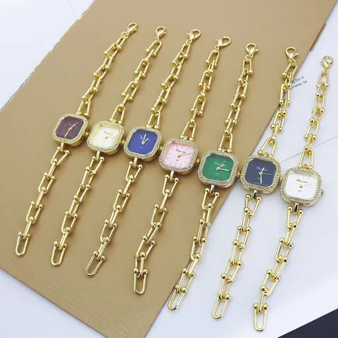 Vintage Luxe Vierkante Wijzerplaat Quartzhorloge Voor Dames Mode U-vormige Metalen Ketting Armband Horloge Strass Bezel Polshorloge