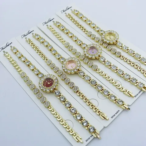 Dames Quartz Horloge Armband Set Mode Floral Strass Polshorloge Legering Ketting Luxe Sieraden Set Voor Dames Cadeau