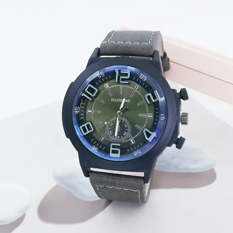 Montre à Quartz de Mode pour Hommes Grand Cadran Rond Numérique Sport Décontracté Montre-bracelet Boîtier en Alliage Bracelet en Cuir PU