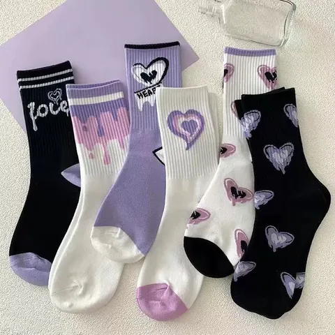 Damen JK-Stil Lila Verlauf Herz Wadenstrümpfe Süße Polyester-Baumwoll-Mischung Gestrickte Atmungsaktive Socken Für Mädchen