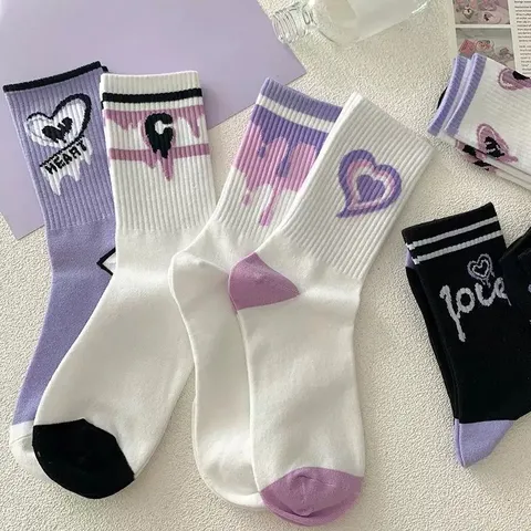Damen JK-Stil Lila Verlauf Herz Wadenstrümpfe Süße Polyester-Baumwoll-Mischung Gestrickte Atmungsaktive Socken Für Mädchen