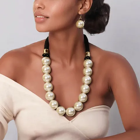 Elegant Large Artificial Pearl Necklace For Women Black Rope Knot Gold Alloy Necklace And Earrings Set For Banquet Party