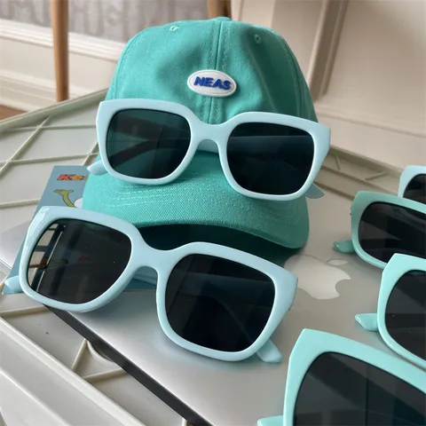 Damen Mode Quadratische Sonnenbrille UV400 PC Rahmen Harzglas Retro Gelee Blau Grün Sonnenschutz Trendige Brillen Geschenk
