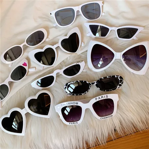White Frame Retro Vintage Sunglasses Women Men Fashion Harajuku Party Sun Glasses UV Protection Trendy Eyewear