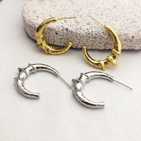 Boucles d'Oreilles Créoles en Métal Électroplaqué Style Chinois Minimaliste en Forme de Bambou pour Femmes Or Argent Bijoux de Mode Cadeau