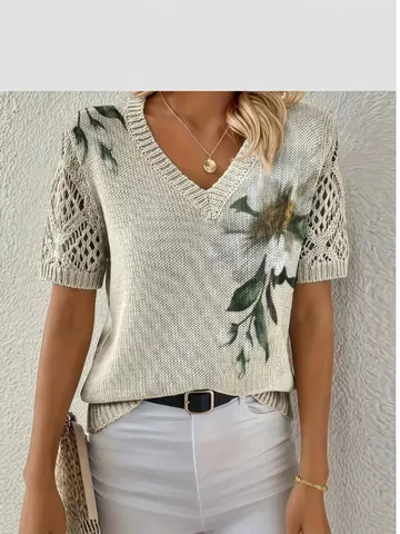Women's V-Neck Short Sleeve Knit Sweater Bohemian Floral Printed Pullover Summer Top
