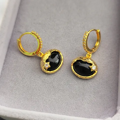Boucles d'Oreilles Clous en Cuivre Plaqué Or Style Palais Vintage Français Ovale Irrégulier Avec Incrustation Petites Boucles d'Oreilles Strass Bijoux Femme