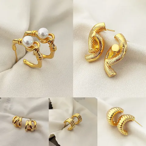 Boucles d'Oreilles Clous Géométriques Enlacées en Métal et Alliage Doré Vintage Minimaliste Bijoux de Navette Quotidienne Niche de Mode pour Femmes