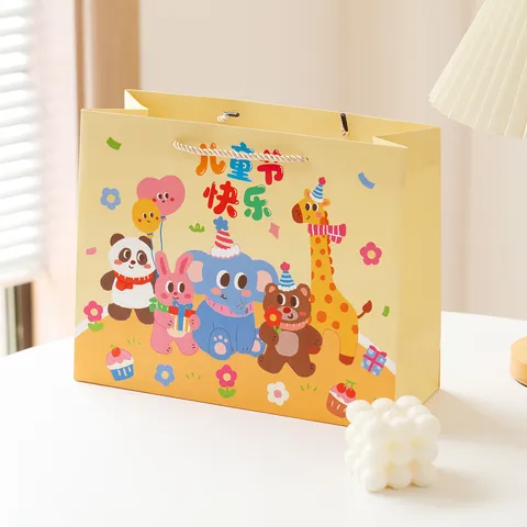 Sacchetto Regalo di Carta Giallo Con Stampa di Animali dei Cartoni Animati Cartone Bianco Con Manici Pochette da Imballaggio per Bambini Compleanno