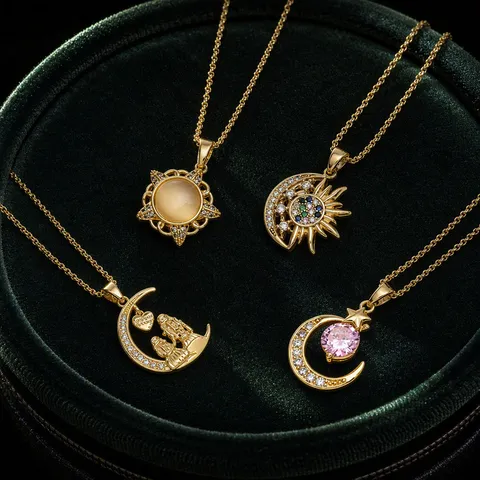 Elegante Collana in Acciaio Inossidabile per Donna Con Ciondolo Luna Sole Cielo Stellato in Rame Zirconia per Gioielli Accessori Moda Quotidiani