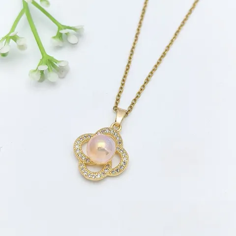 Collana con Ciondolo Quadrifoglio Tulipano in Acciaio Inossidabile Rame Zirconia Perla Artificiale Placcata Oro Elegante Donna Gioielli Regalo