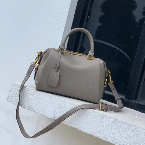 Genuine Leather Boston Bag Women Large Capacity Top Handle Handbag Business Commuting Crossbody Bag