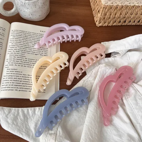 Pinza para el Cabello con Forma de Corazón de Acrílico Estilo Coreano Ins Simple Dulce Color Sólido Pinzas Grandes para Mujer Accesorios