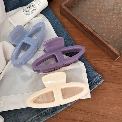 Pinza de Pelo Elegante Color Sólido Estilo Francés Hueca Geométrica Plástico PC Garra de Tiburón para Mujer Accesorio