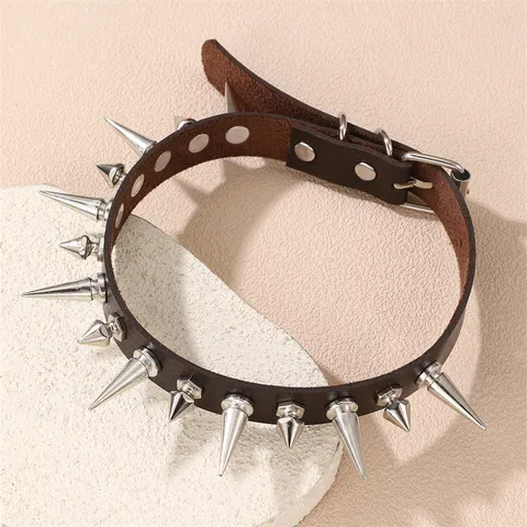 Collana Girocollo in Pelle Punk con Punte per Donna Borchia Argento Gotico Regolabile Gioielli Gotici per Club Party Notte
