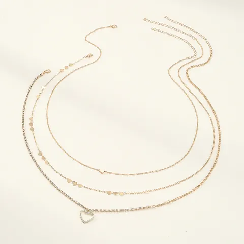 Multi-Layer Gold Alloy Waist Chain Sexy Heart Pendant Rhinestone Sequin Body Chain Belt For Women Fashion Jewelry Accessory