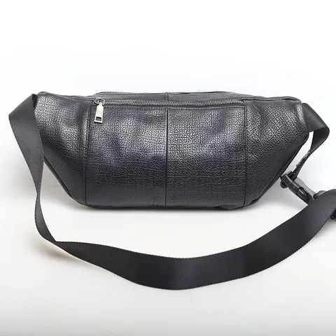 Borsa da Petto in Vera Pelle da Uomo Borsetta a Tracolla Casual con Tasche Multiple Marsupio Vintage da Viaggio Moda Urbana