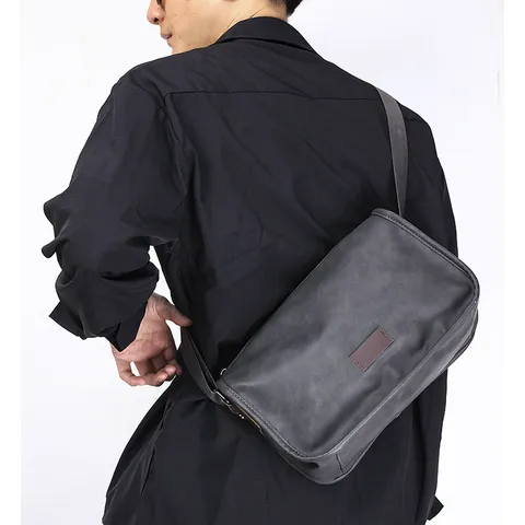 Men's Casual Waterproof PU Leather Crossbody Bag Fashion Vintage Messenger Bag Large Capacity Shoulder Bag
