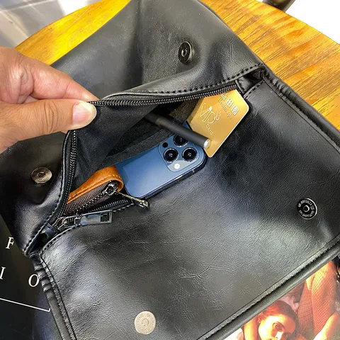 Mens Fashion PU Leather Crossbody Bag Casual Streetwear Shoulder Bag Small Chest Bag Travel Messenger Bag For Men