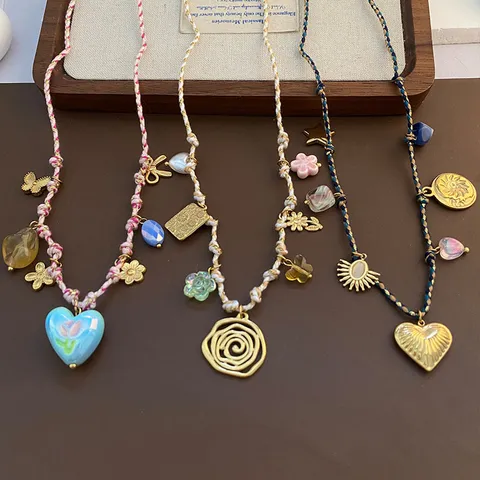 Böhmische Bunte Geflochtene Seil Halskette Mit Titan Stahl Herz Stern Blumen Anhänger Vergoldet Süße Urlaub Schmuck Für Damen