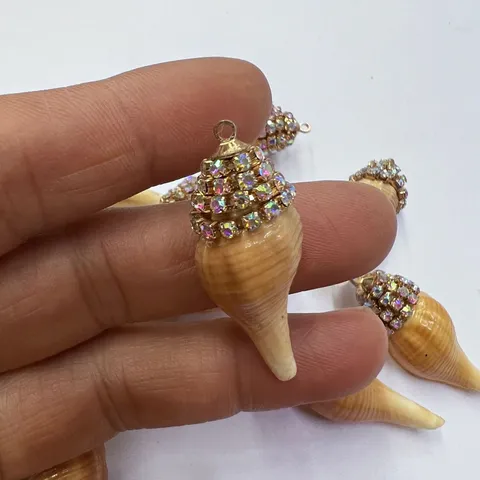 Bohemian Beach Style Natural Conch Shell Pendant Electroplated Rhinestone Jewelry DIY Necklace Accessories