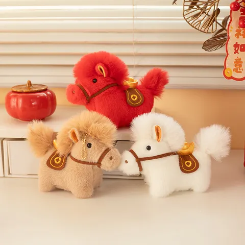 Porte-clés Cheval en Peluche Mignon Pendentif de Sac avec Décoration de Lingot Style Chinois Porte-clés pour Sac à Dos
