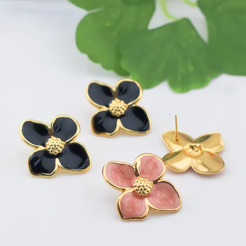 Pendientes de Botón con Flor de Cuatro Pétalos de Nicho Francés de Acero Inoxidable Esmaltado Joyería Elegante Retro Regalo para Mujer