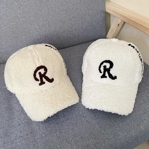 Women's Casual Letter R Embroidered Faux Lamb Wool Baseball Cap Winter Warm Plush Outdoor Sports Fashion Hat