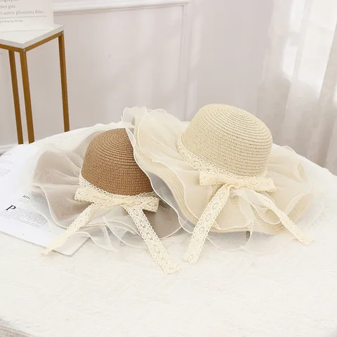 Women's Sun Hat Summer Beach Wide Brim Straw Hat With Mesh Lace Ribbon