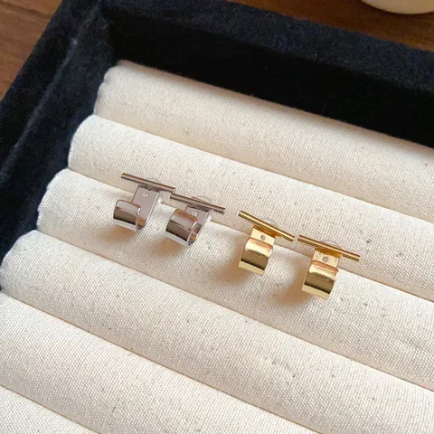 Boucles d'Oreilles Clous Lettre J Géométrique Minimaliste Avec Tige en Argent Pour Femme Cuivre Plaqué Or Bijoux de Niche Mode