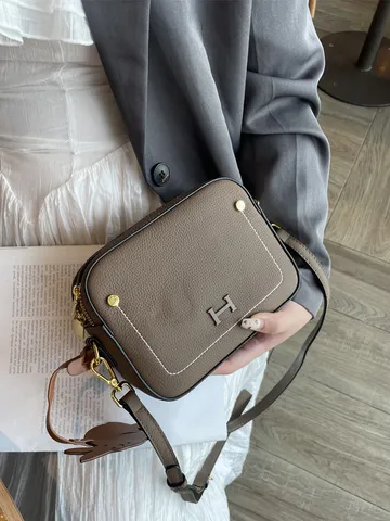 Damen Oberschicht Rindsleder Umhängetasche Mode Lässige Schultertasche Top Griff Kameratasche Klassische Handtasche