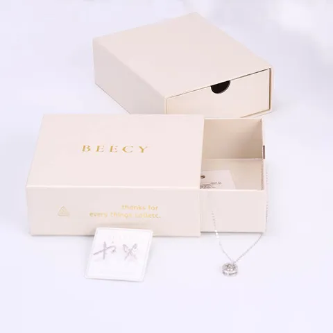 Minimalistische Weiße Schmuck Geschenkbox und Papiertüte Set Himmel und Erde Abdeckung Schubladenbox für Schmuckverpackung Aufbewahrung