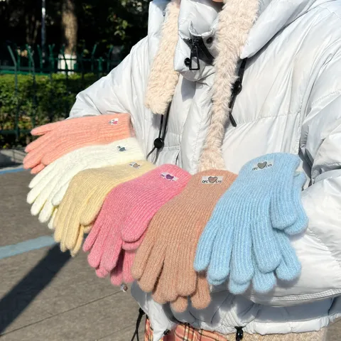 Damen Winter Warme Strick Handschuhe Fünf Finger Touchscreen Handschuhe Süße Herz Stickerei Thermische Handschuhe Mode Bekleidung