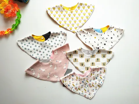 Soft Cotton Baby Bibs Newborn Cartoon Printed Saliva Towel Cute Infant Feeding Bib Toddler Accessories